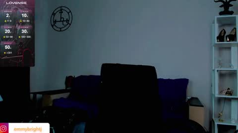 Emmy Bright     50  online show from January 30, 2025, 3:11 am