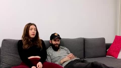 Snapshot of emmycb chatting on March 1, 2026, 10:01 pm Em online show from March 1, 2026, 10:01 pm