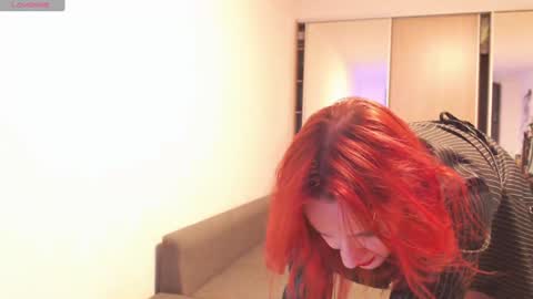 Snapshot of emmylies chatting on December 8, 2024, 8:58 pm Emmymy favourite tips100035122212377pvt open online show from December 8, 2024, 8:58 pm