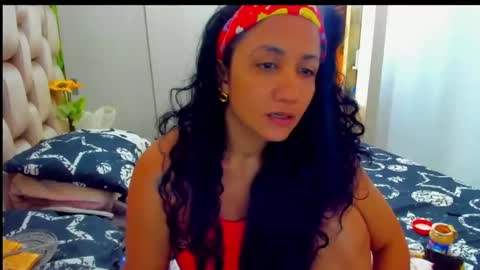 emperatriztapia online show from February 24, 2025, 8:36 pm