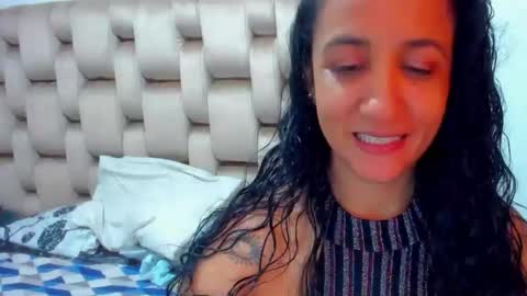 emperatriztapia online show from March 8, 2026, 6:44 pm