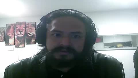 Snapshot of emperor_content chatting on November 2, 2025, 1:19 am Nelson Mantilla Len online show from November 2, 2025, 1:19 am