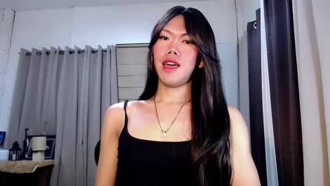 Snapshot of empress_empiretiara chatting on March 26, 2026, 8:31 am tiara online show from March 26, 2026, 8:31 am