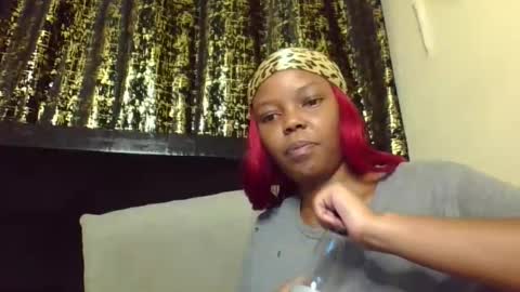 Snapshot of empressvee25 chatting on March 14, 2026, 11:10 pm empress online show from March 14, 2026, 11:10 pm