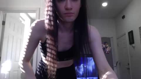 empusalamia online show from January 14, 2025, 6:49 pm