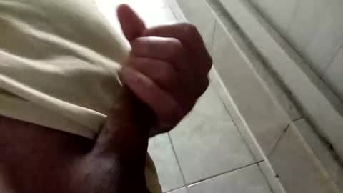 emre948658 online show from November 13, 2025, 10:36 am