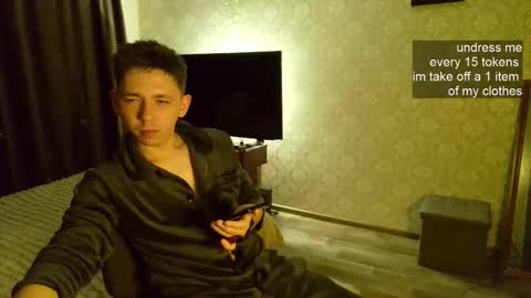 emveeboy96 online show from November 16, 2025, 2:55 pm