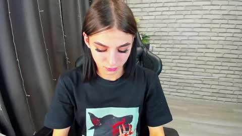 emy__angel online show from February 1, 2025, 12:51 am