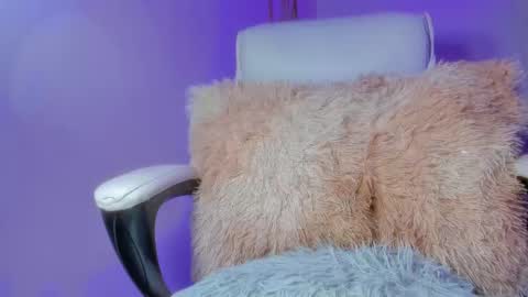 Emy online show from February 7, 2025, 10:08 am