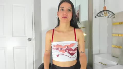 EMY FERRER online show from July 7, 2026, 3:09 am