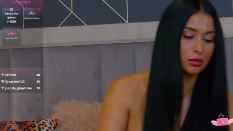  Emy  online show from January 8, 2025, 12:37 pm