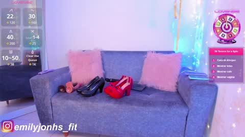 Snapshot of emylyjonhs chatting on March 11, 2025, 8:53 pm EMYLY online show from March 11, 2025, 8:53 pm