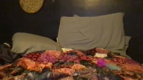 enbythrob online show from February 6, 2026, 4:39 am