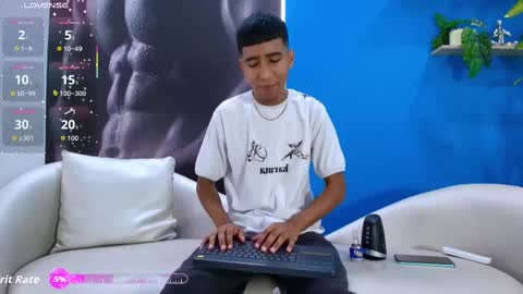 Ender online show from September 14, 2025, 1:54 pm