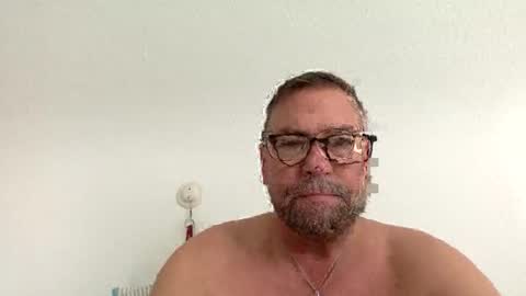 endurorider36 online show from September 10, 2025, 10:26 am