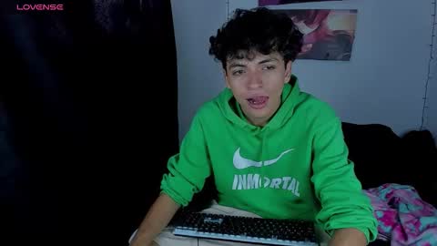 Salo online show from February 12, 2026, 3:51 pm