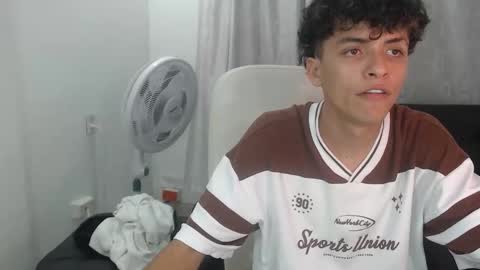 Snapshot of energy_lover_137 chatting on January 15, 2026, 10:24 pm Bunny online show from January 15, 2026, 10:24 pm