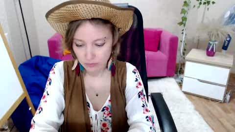 englishgirll online show from April 19, 2026, 6:10 pm
