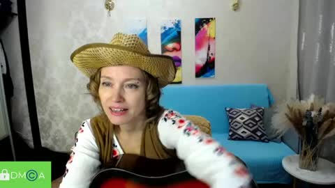 englishgirll online show from April 21, 2026, 3:17 pm
