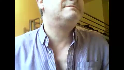 Snapshot of englishguysurrey chatting on February 23, 2025, 3:40 pm englishguysurrey online show from February 23, 2025, 3:40 pm