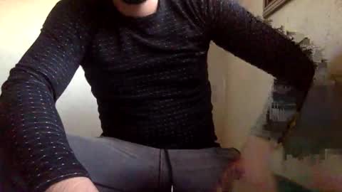 Snapshot of enjooythenut chatting on January 19, 2025, 1:33 pm Batman online show from January 19, 2025, 1:33 pm