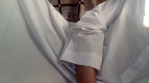 Snapshot of enjooythenut chatting on January 23, 2025, 9:18 am Batman online show from January 23, 2025, 9:18 am