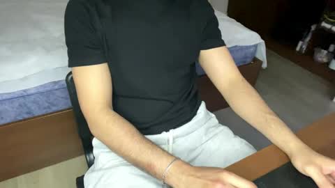 Batman online show from April 2, 2026, 12:58 pm