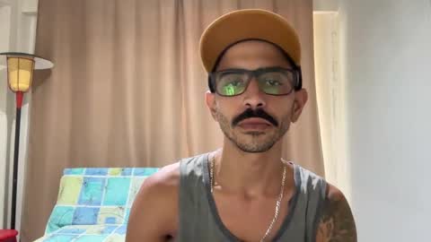 Snapshot of enjoythetrip chatting on December 12, 2024, 9:51 am Luke online show from December 12, 2024, 9:51 am