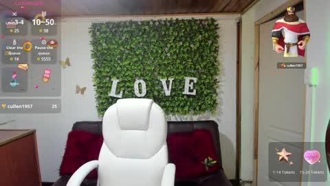 Enma clark online show from December 15, 2024, 7:57 am