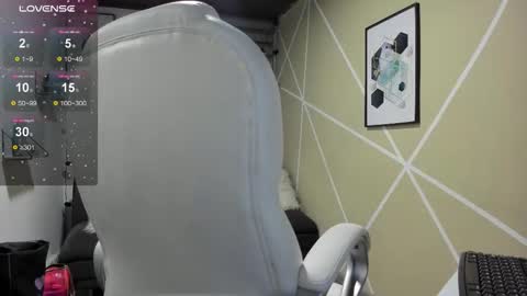 Snapshot of enma_clark chatting on February 27, 2026, 4:12 am Enma clark online show from February 27, 2026, 4:12 am