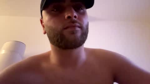 enooo17 online show from February 22, 2026, 12:01 am