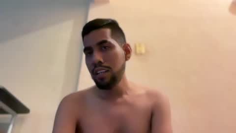 Snapshot of enriquegc197 chatting on January 17, 2025, 6:33 pm Enriquegc197 online show from January 17, 2025, 6:33 pm