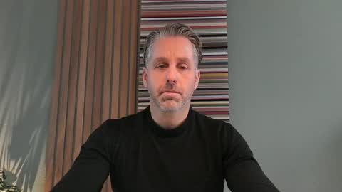 Snapshot of enzoenzo7 chatting on January 9, 2026, 9:12 am Enzos Massive Cock online show from January 9, 2026, 9:12 am