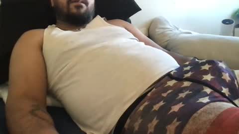 Snapshot of epicnutsz chatting on December 31, 2024, 2:58 pm epicstrokesz online show from December 31, 2024, 2:58 pm