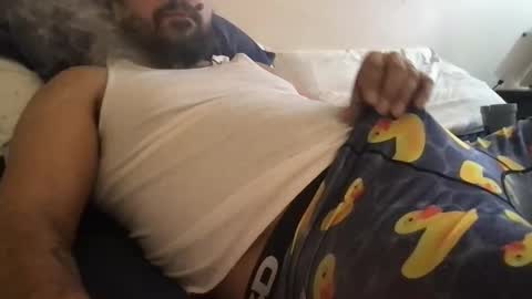 Snapshot of epicnutsz chatting on February 13, 2025, 4:28 pm epicstrokesz online show from February 13, 2025, 4:28 pm