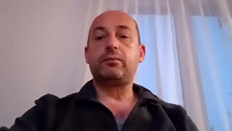 epu17 online show from April 19, 2026, 3:06 am