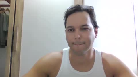 erectuspintus online show from March 10, 2026, 10:20 am