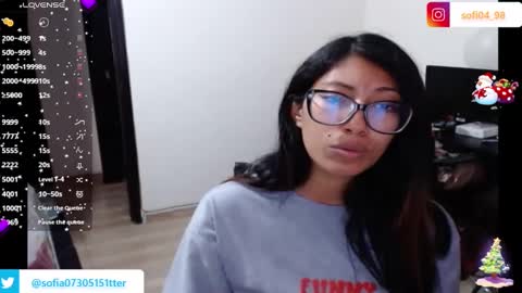 Snapshot of eren_mikasa chatting on December 12, 2024, 9:37 pm sofia online show from December 12, 2024, 9:37 pm