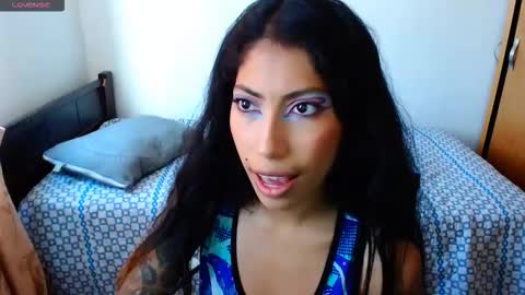 Snapshot of eren_mikasa chatting on November 9, 2025, 12:58 pm sofia online show from November 9, 2025, 12:58 pm