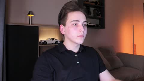 Snapshot of eric_ether chatting on February 22, 2026, 7:56 pm Eric online show from February 22, 2026, 7:56 pm