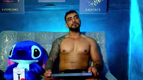 Brayan online show from November 3, 2025, 10:10 pm