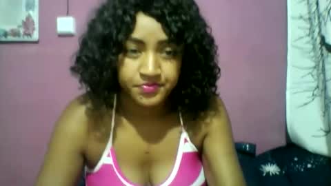 erica0586 online show from November 17, 2025, 1:39 pm