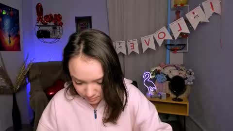 erica_star online show from February 13, 2026, 6:53 am