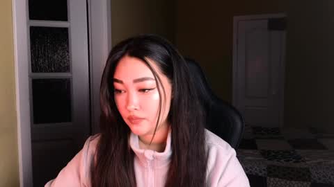 Snapshot of erica_wayne chatting on January 5, 2025, 6:24 am Erica Wayne online show from January 5, 2025, 6:24 am