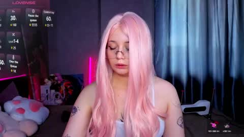 Erica online show from April 14, 2026, 10:54 am