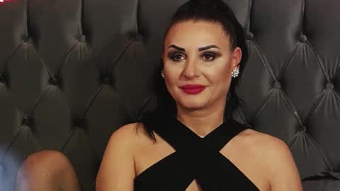 Snapshot of ericarosse chatting on February 12, 2025, 8:07 pm Erica online show from February 12, 2025, 8:07 pm