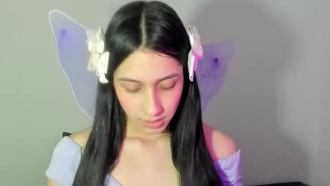 Dayanna online show from November 1, 2025, 2:57 am