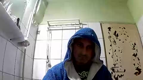 Snapshot of ericboy32 chatting on December 1, 2024, 9:15 pm eric online show from December 1, 2024, 9:15 pm