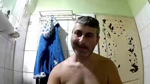 Snapshot of ericboy32 chatting on December 29, 2024, 10:01 am eric online show from December 29, 2024, 10:01 am