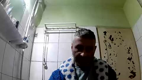 Snapshot of ericboy32 chatting on January 4, 2025, 5:58 pm eric online show from January 4, 2025, 5:58 pm